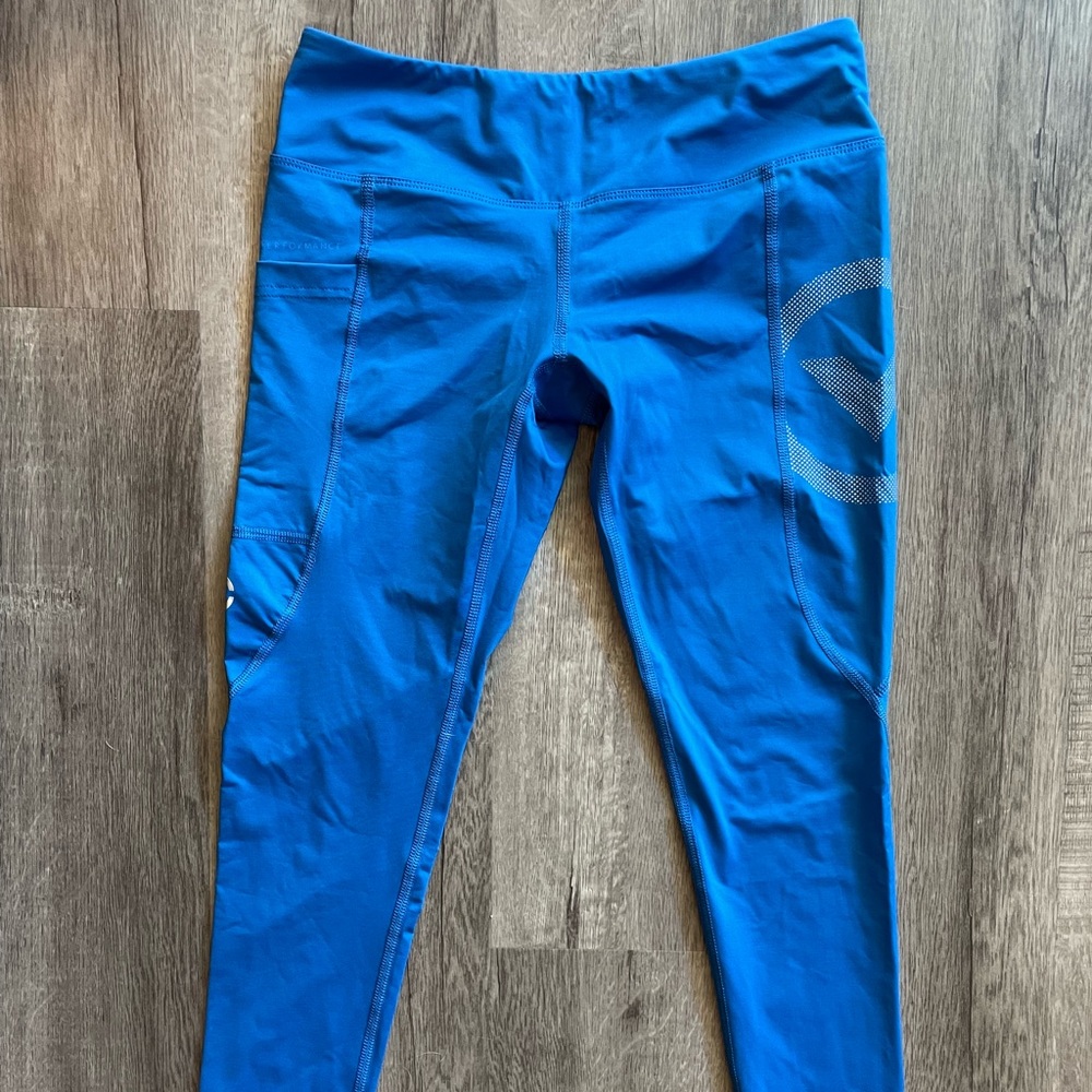 Virus Cropped Legging
